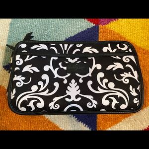 Thirty One Toiletry Bag